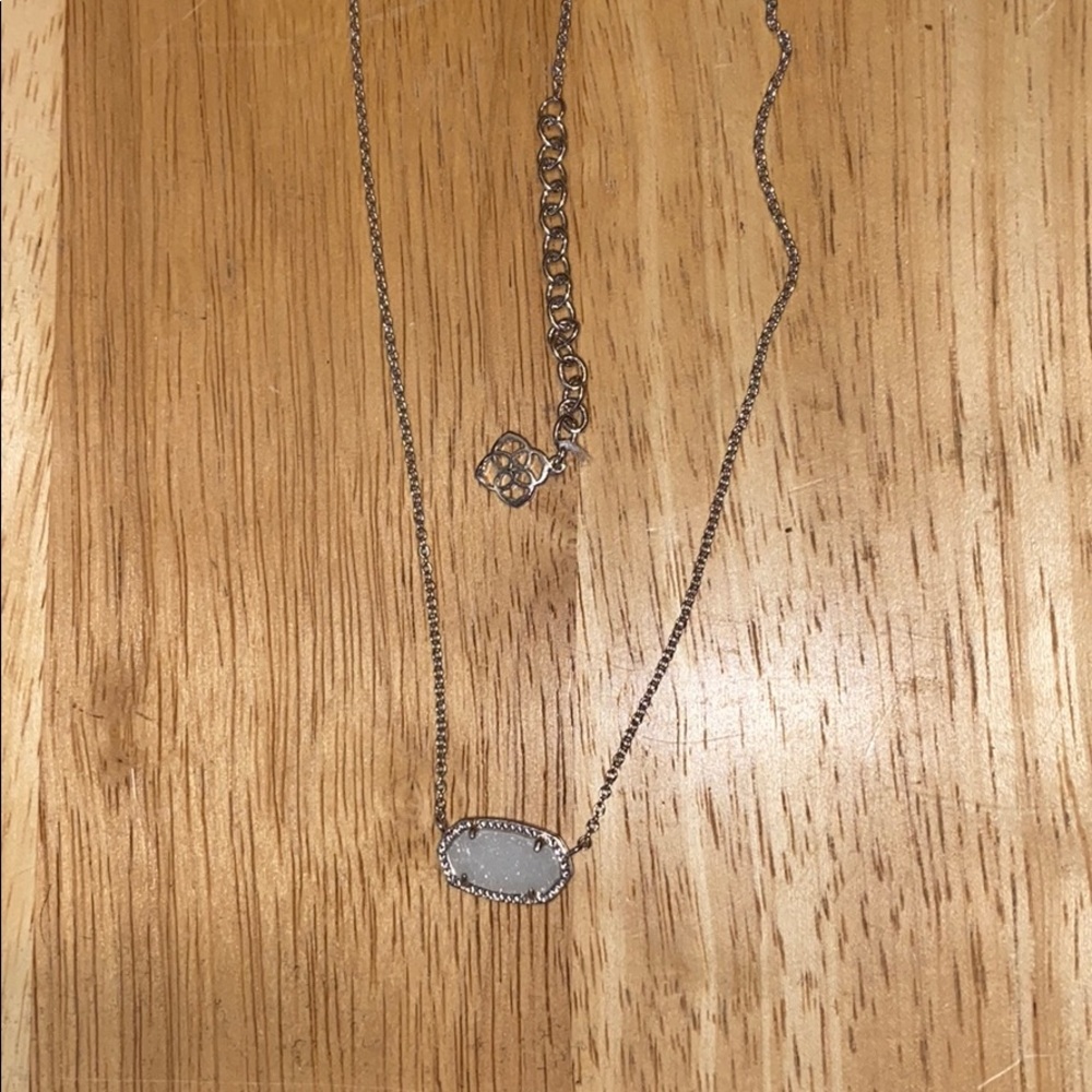 kendra scott necklace